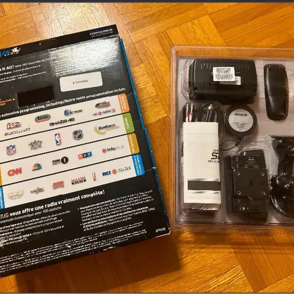 Host pick , Sirius SP-TK2 Sportster Replay Satellite Radio with Car Kit - Picture 4 of 5